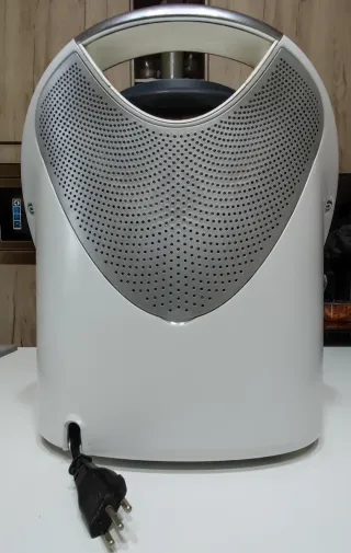 Bimby TM5 con accessori e ricettario Ottimo stato