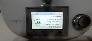 Bimby TM5 con accessori e ricettario Ottimo stato