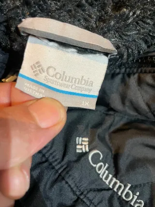 Chaqueta Columbia forrada mujer negra