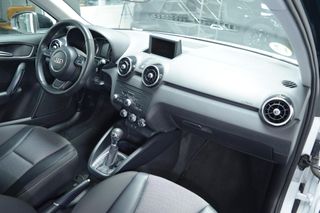 AUDI A1 1.6 TDI 90cv S tronic Attraction