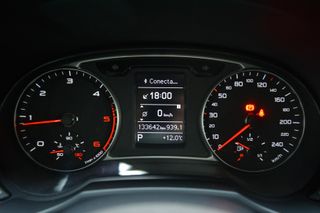 AUDI A1 1.6 TDI 90cv S tronic Attraction