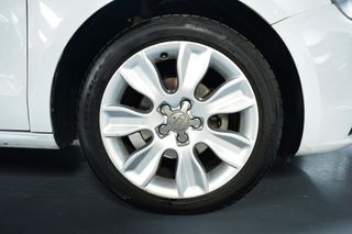 AUDI A1 1.6 TDI 90cv S tronic Attraction