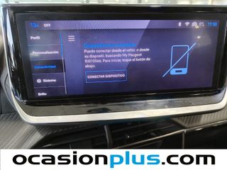 Peugeot 2008 Allure Hybrid eDCS6 100 kW (136 CV)