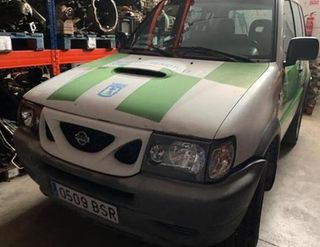 46070 261300x000 26130 0x000 piloto nissan terrano