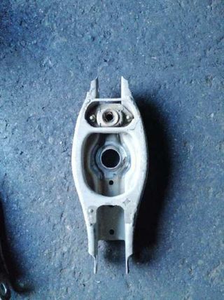 Brazo suspensión inferior trasero bmw 234163 serie