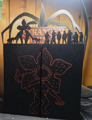 Estantería Stranger Things Demogorgon