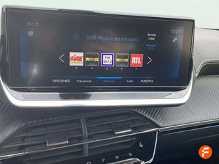 Peugeot 2008 GT Line Puretech 130 S&S EAT8