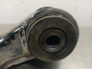 BRAZO SUSPENSION INFERIOR DELANTERO IZQUIERDO MER