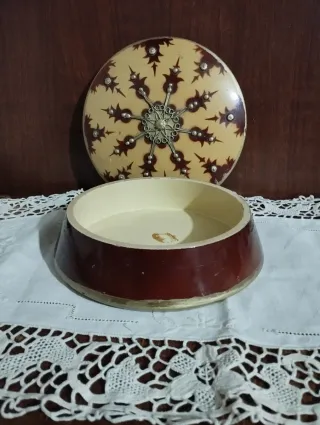 Portagioie antico decorato