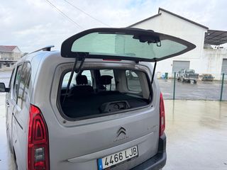 CITROËN Berlingo Citroën Berlingo Talla M BlueHDi 100 S&S SHINE