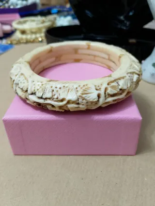 Bracciale in osso intarsiato made in india