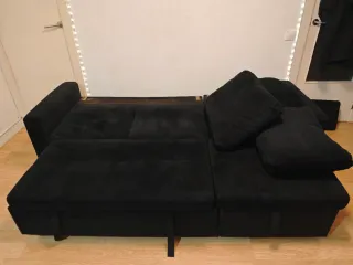 URGENTE: Sofá Chaise Longue Negro con Cama.