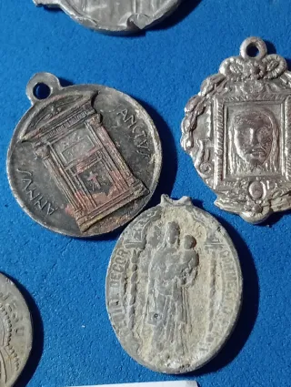 Lotto 2 Medagliette Votive