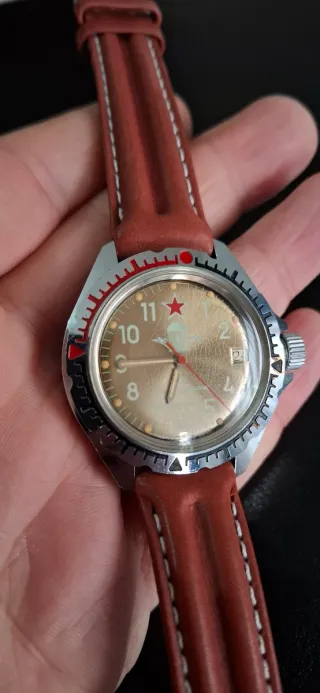 Orologio Vostok komandirskie cinturino in pelle
