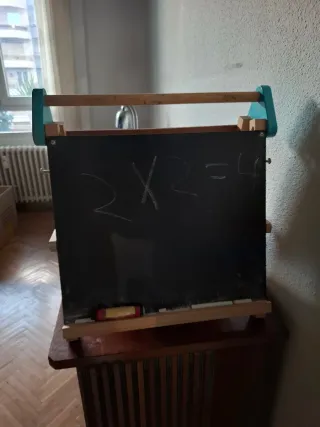 Pizarra infantil de madera