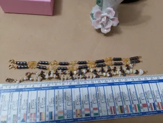 Set 4 bracciali madreperla, ematite, quarzo