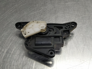 MOTOR APERTURA TRAMPILLAS CLIMATIZADOR HYUNDAI SA