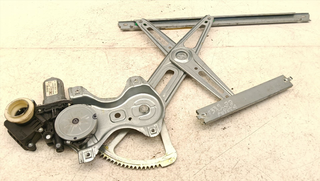 ELEVALUNAS DELANTERO DERECHO TOYOTA AURIS (E18) 1