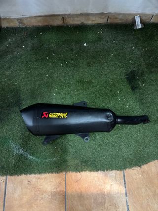 Tubo de escape Akrapovic Yamaha XMAX 400