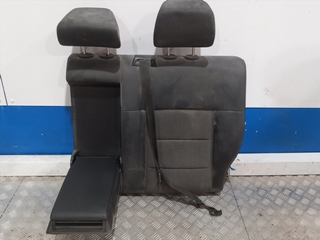 ASIENTOS TRASEROS MERCEDES-BENZ CLASE E (BM 212)