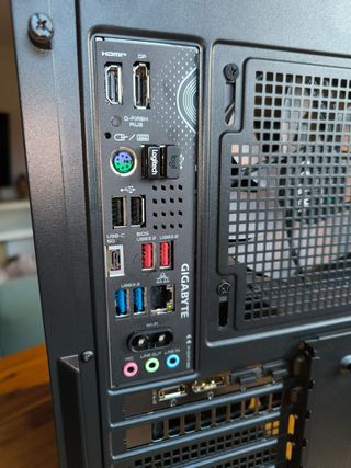 PC Gaming RTX 5070 Ti 16GB Montado en 2025