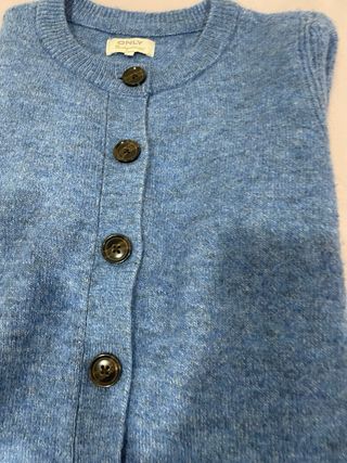 Jersey Only azul botones