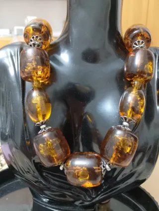 Imponente collana simil ambra