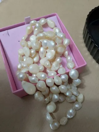 Lunga collana perle scaramazze