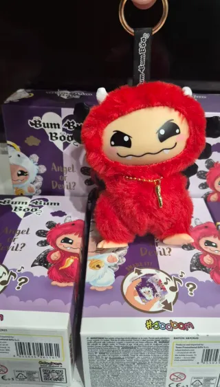 Peluche Bum Bum Boo Angel or Devil?