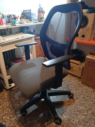 Silla de oficina ergonómica