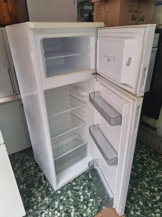 Nevera pequeña Telefunken