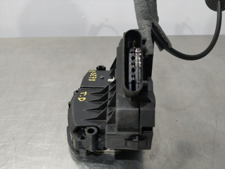 CERRADURA PUERTA TRASERA DERECHA FORD KUGA XWMB B