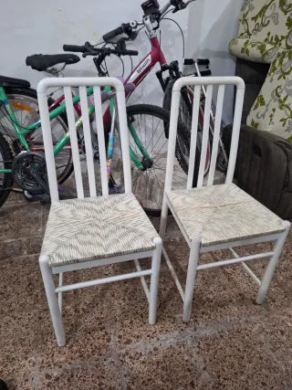 2 Sillas Cocina Rattan y Madera 2×30e unidad 15e