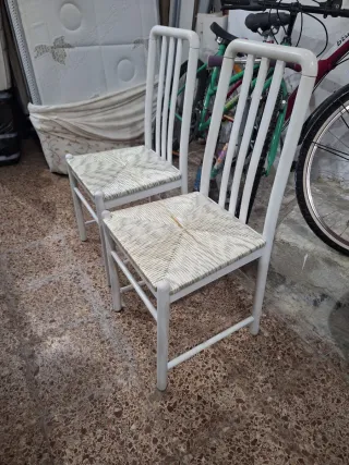 2 Sillas Cocina Rattan y Madera 2×30e unidad 15e
