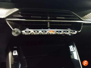 Peugeot 208 Allure Puretech 100