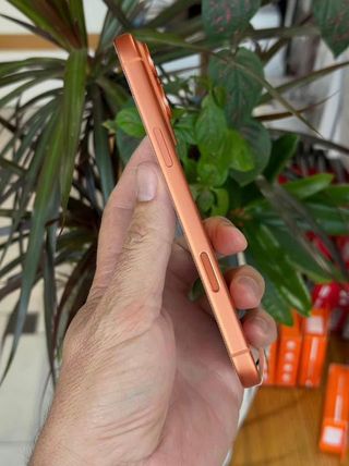 iPhone 17 Pro Max Naranja