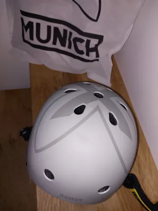 Casco Múnich Infantil Gris