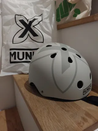 Casco Múnich Infantil Gris