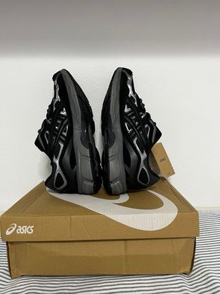 Zapatillas Hombre Negras y Grises