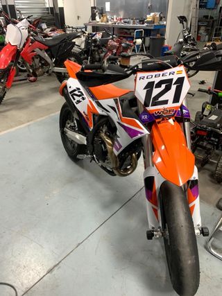 KTM SMR450 Supermoto