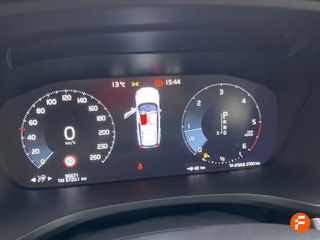 Volvo V60 2.0 D4 R-Design Auto