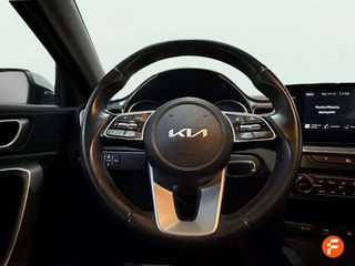 Kia Ceed 1.6 MHEV iMT 100kW (136CV) Drive