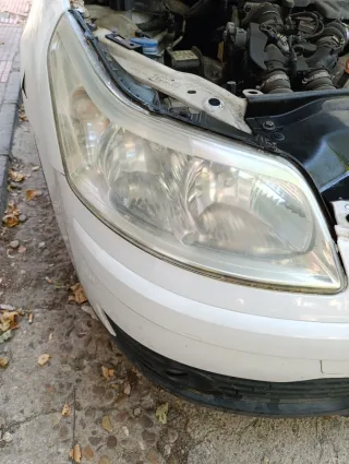 Restauración de faros a domicilio