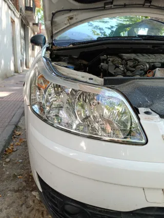 Restauración de faros a domicilio