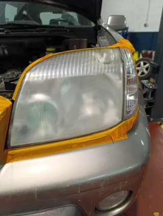 Restauración de faros a domicilio