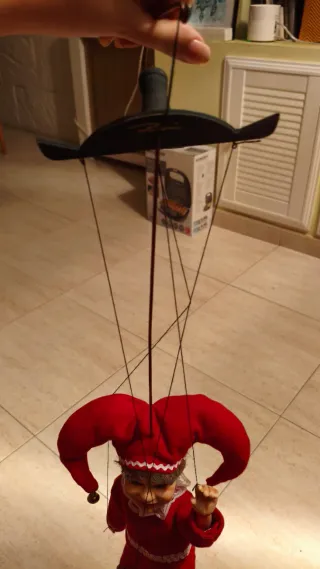 Marioneta Jester Arlequín como nueva