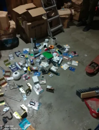 Lote Cierre Ferretería número 511 todo a estrenar