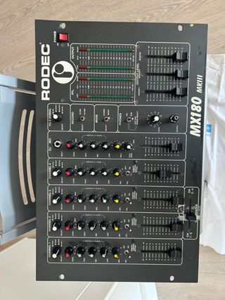 Rodec MX180 MKIII Mesa DJ equipado