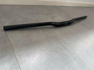 Manillar FSA Rise 760 mm