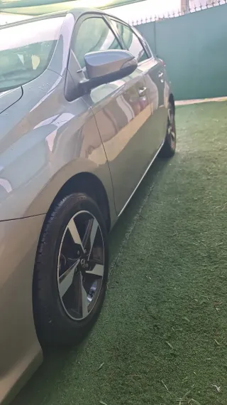 Toyota Auris active 2017